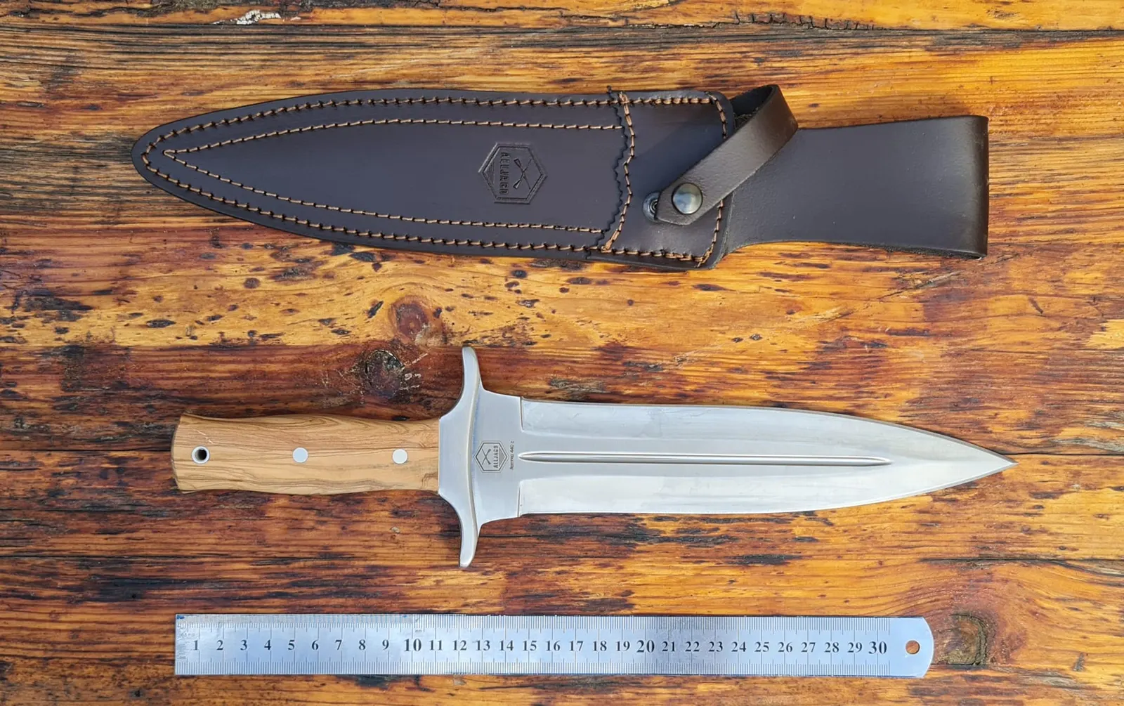 Combat Knives - 310017138_10227466404183168_324519462965808199_n