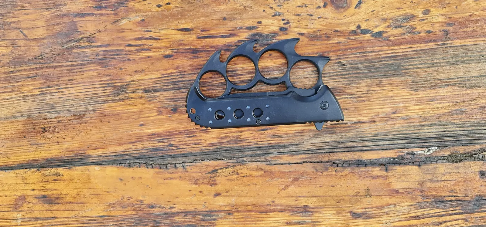 Folding Knives - 312152802_10227583980562504_2816294586049638051_n