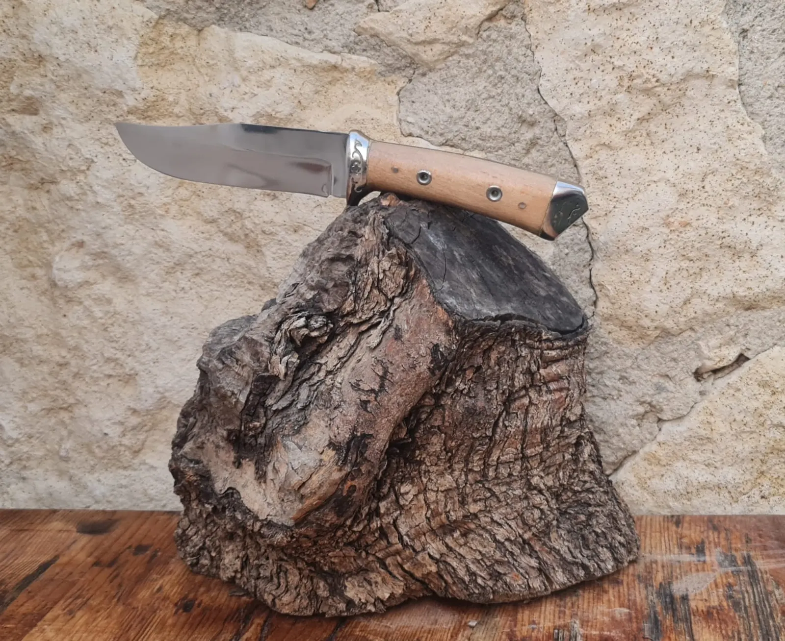 Hunting Knives - 309402146_10227449543481661_243969952674197704_n