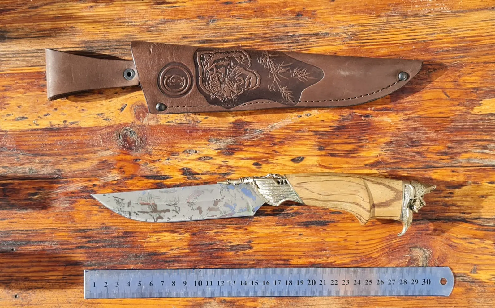 Hunting Knives - 10