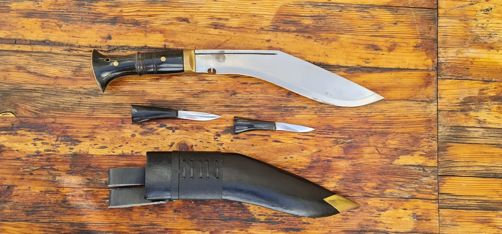 Hunting Knives - 307672847_10227417084950218_4867613146014697025_n_edited