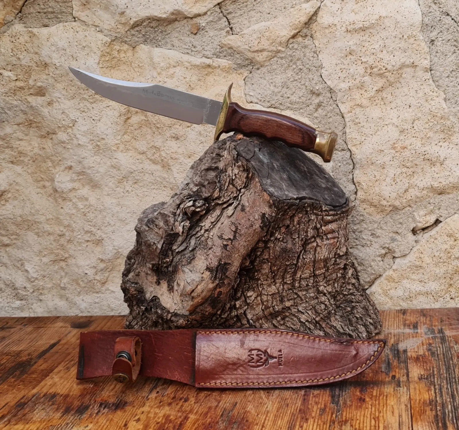 Hunting Knives - 310468847_10227449542241630_8299387693592784399_n
