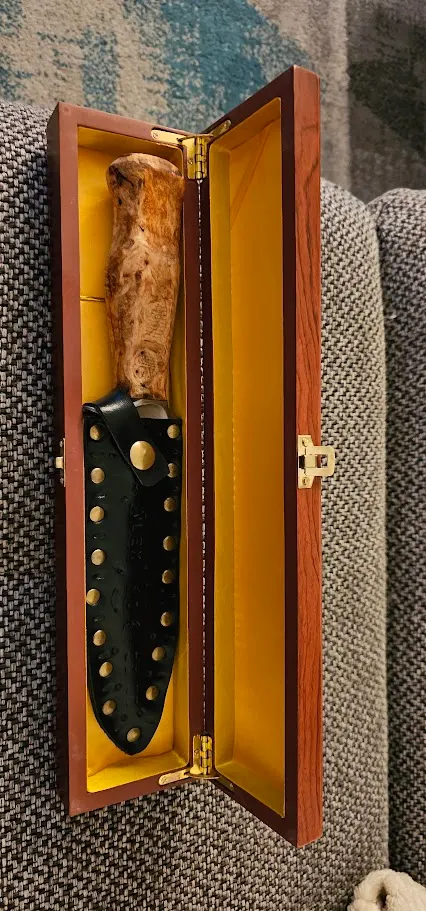 Knife Gallery - 410