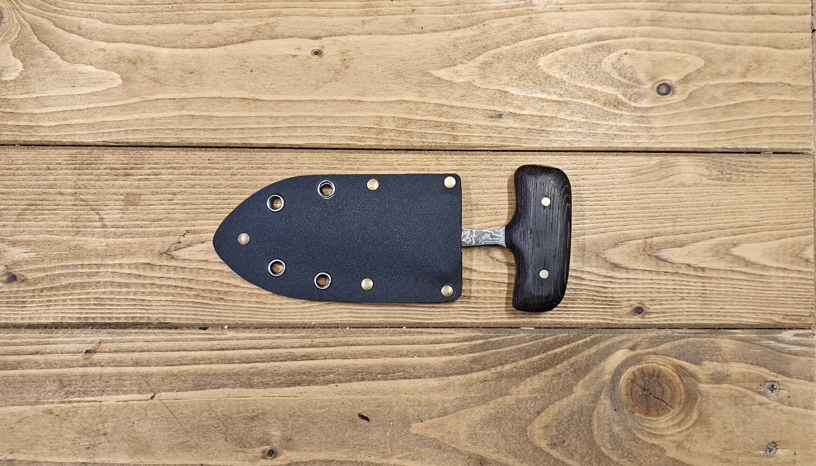 Knife Gallery - 468