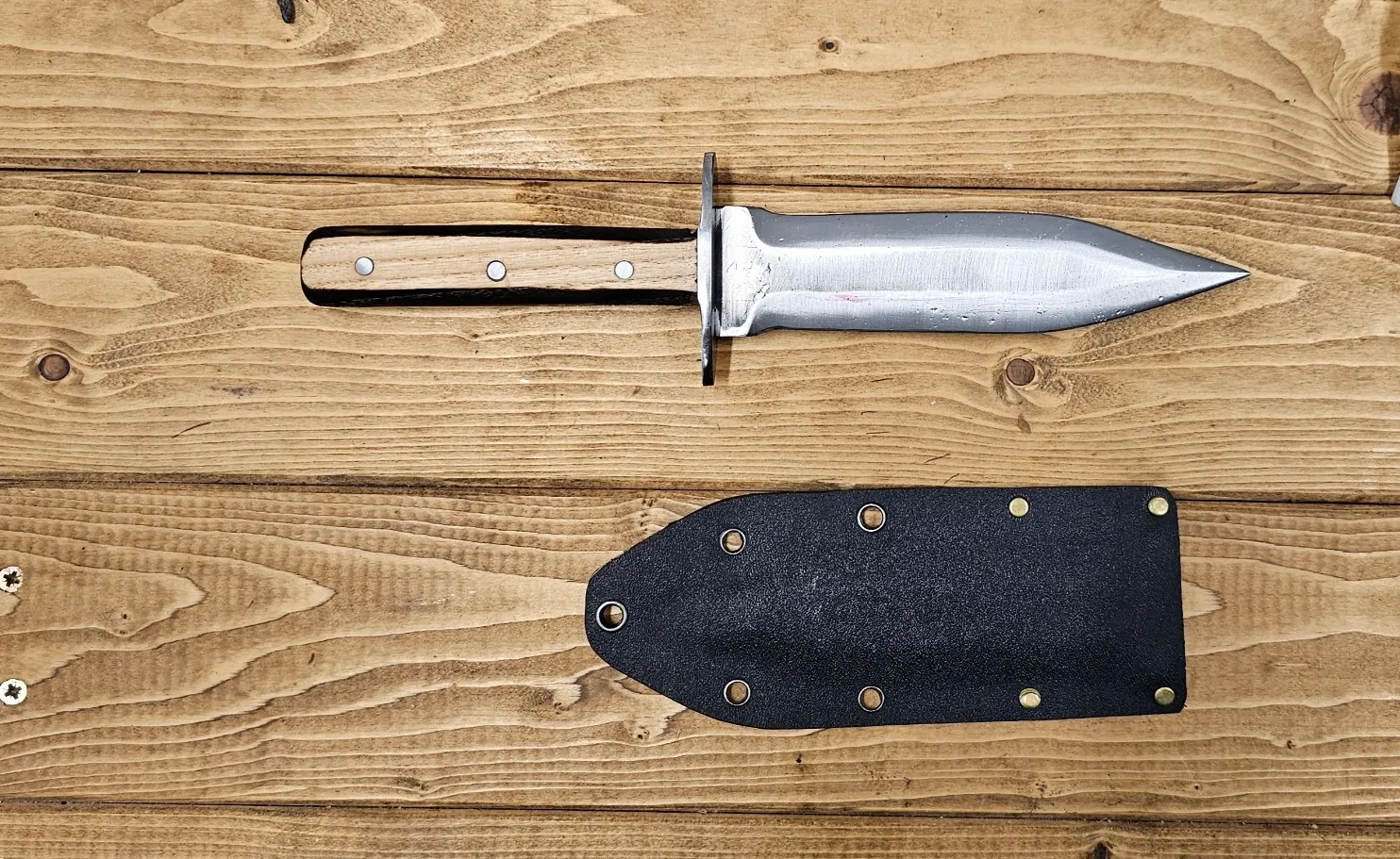 Knife Gallery - 488