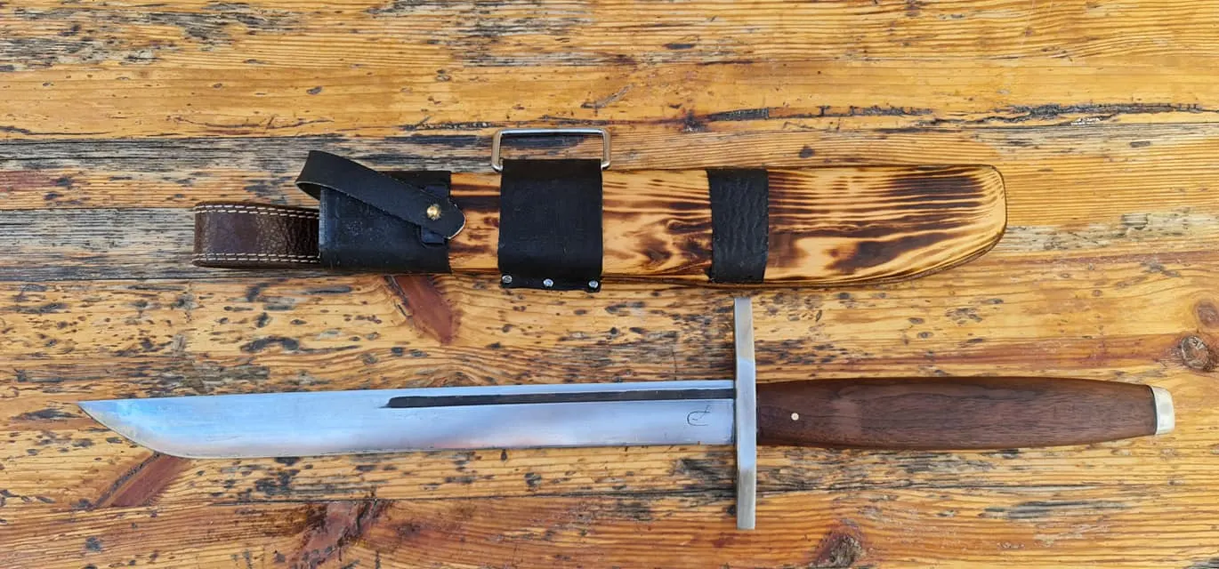 Knife 32 - Knife -32-24