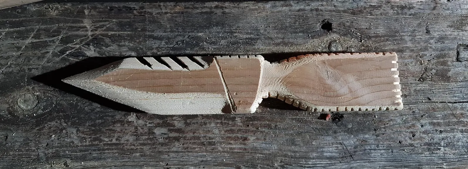 Wood Knives - 319162488_10228134336881068_1699400038509004032_n